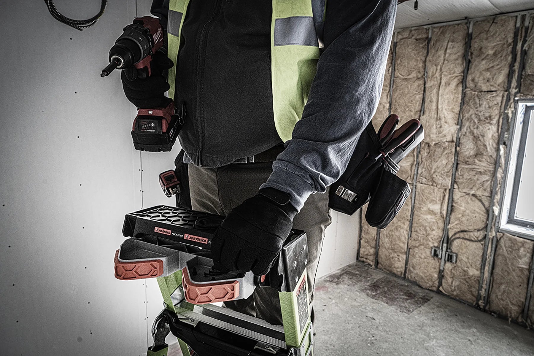 Little Giant King Kombo 5'-8' Fiberglass 3-in-1 Combo Ladder, 375 lbs. Rated